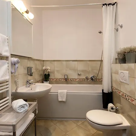 Apartmanhotel Prague Holiday Apartments 4*