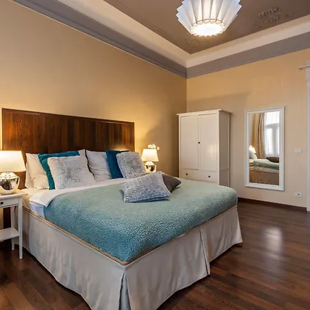 Prague Holiday Apartments 4* Praha
